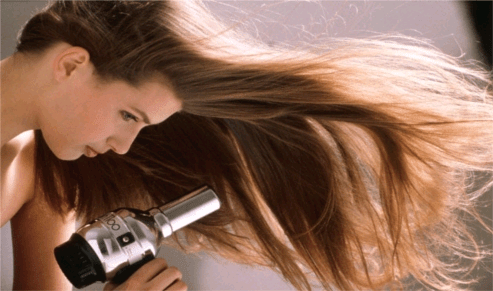 How to Give Yourself a Salon Worthy Blow Dry at Home