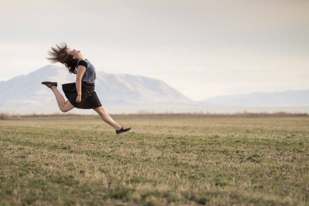 benefits of jumping woman