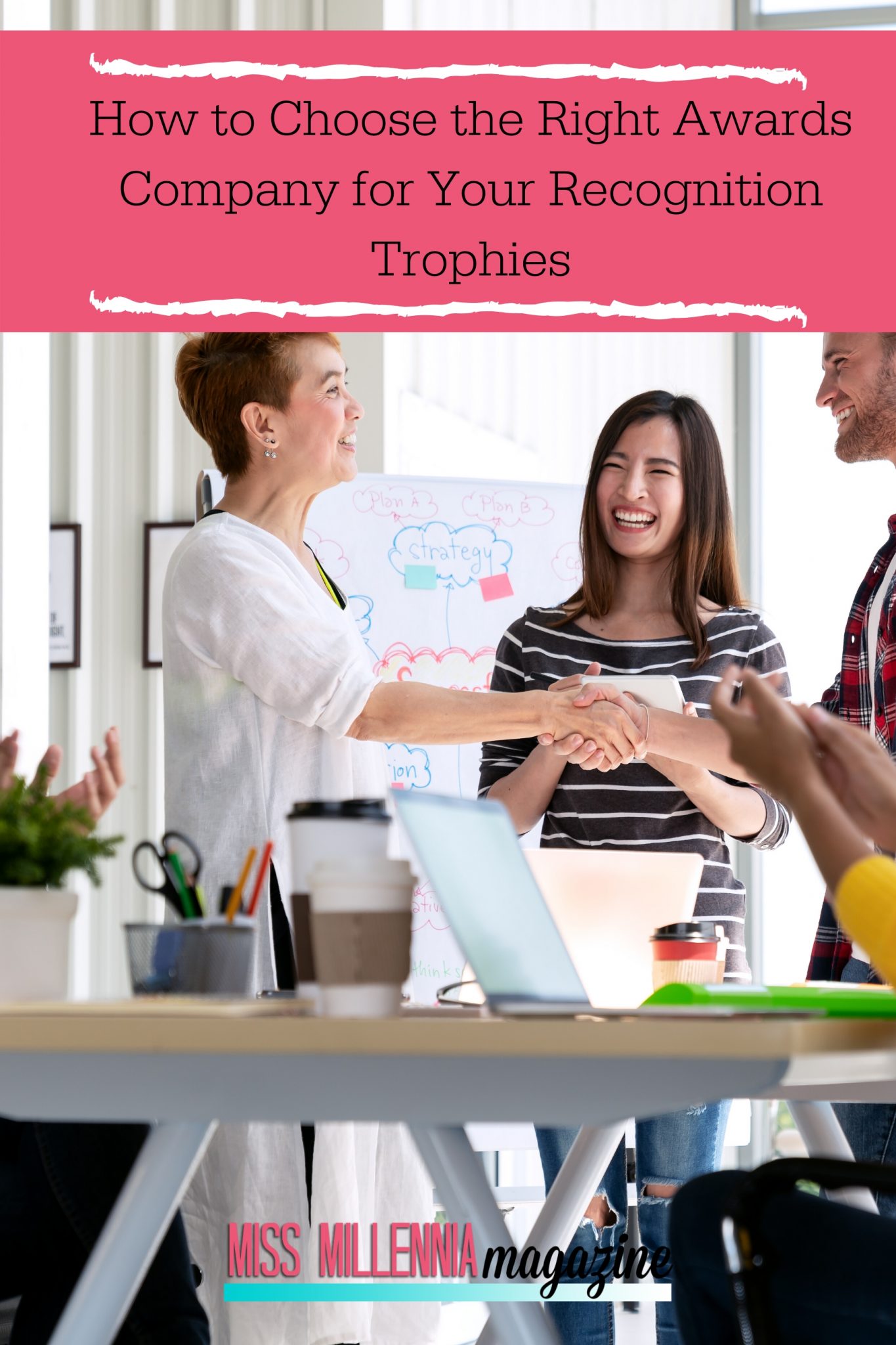 How to Choose the Right Awards Company for Your Recognition Trophies