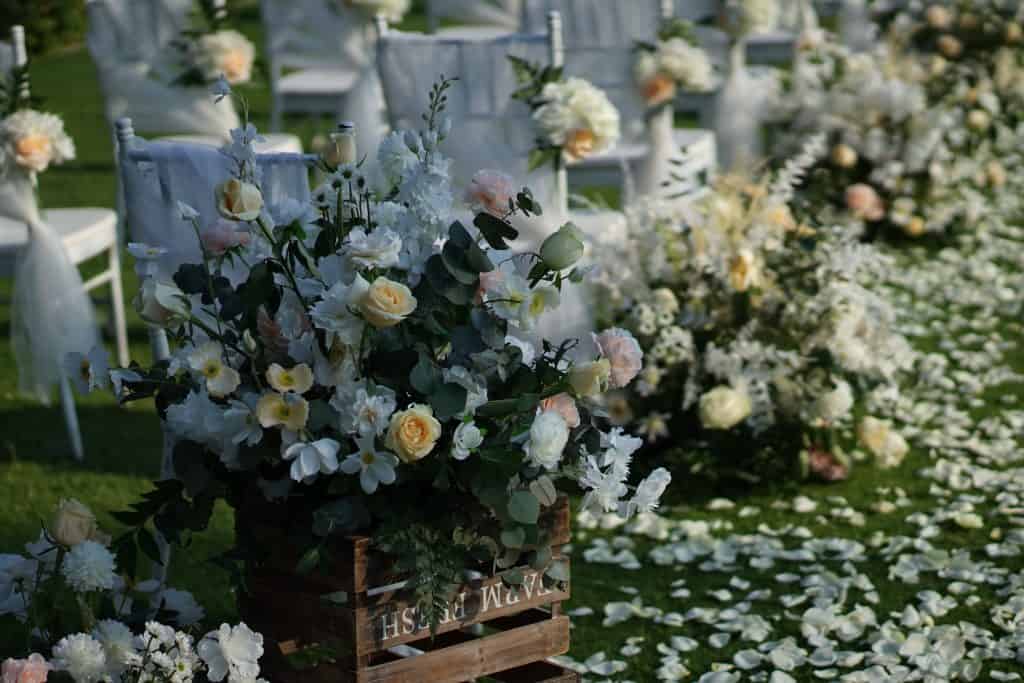 Planning a funeral for a loved one can be complex and emotional. To help simplify the process, here are tips on how to plan a funeral.